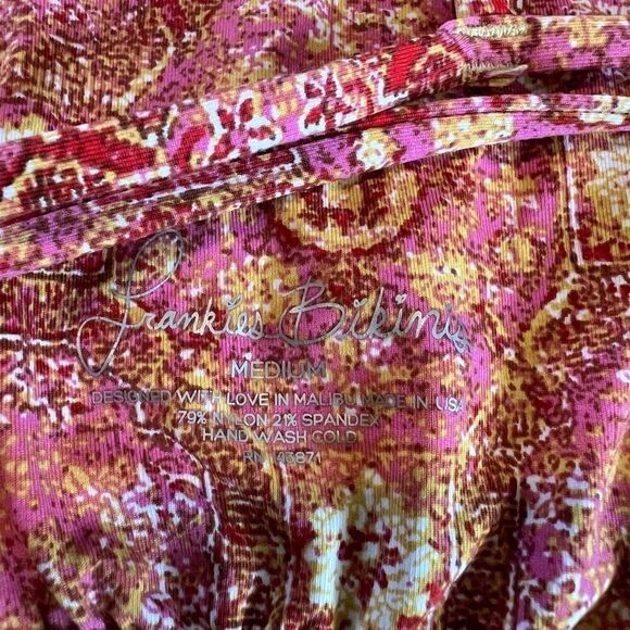 Frankies bikini high neck bikini top size M - Picture 3 of 6